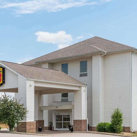 Super 8 By Wyndham Rolla Motel Exterior photo